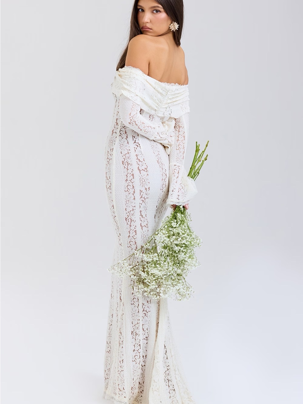 House of Cb BELLE
Vintage Cream Floral Lace Off Shoulder Maxi Dress - Picture 6 of 7